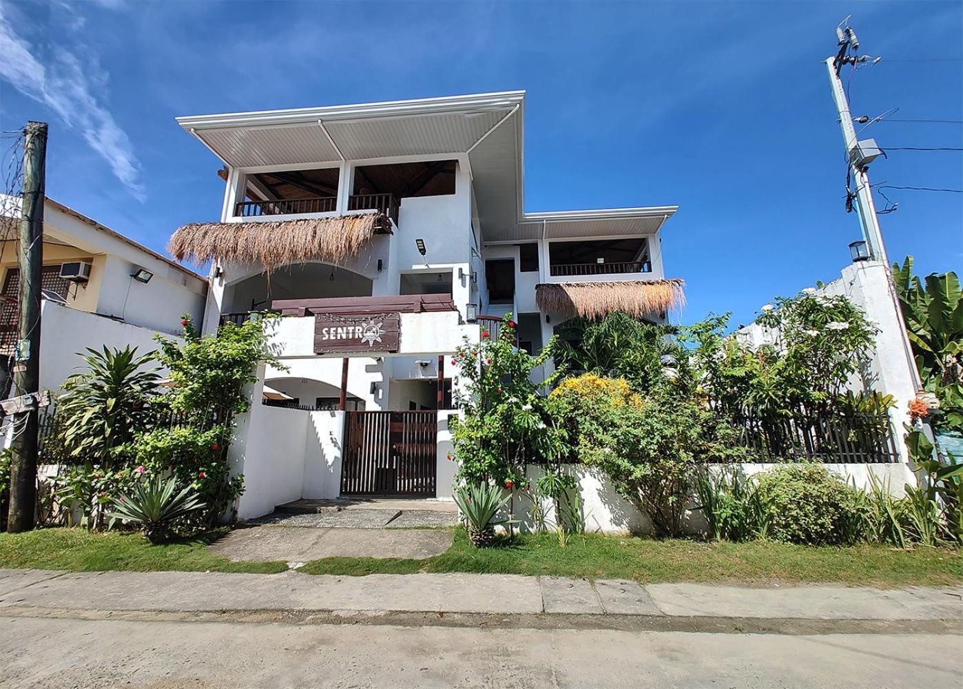 Sentro Suites Siargao General Luna  Esterno foto