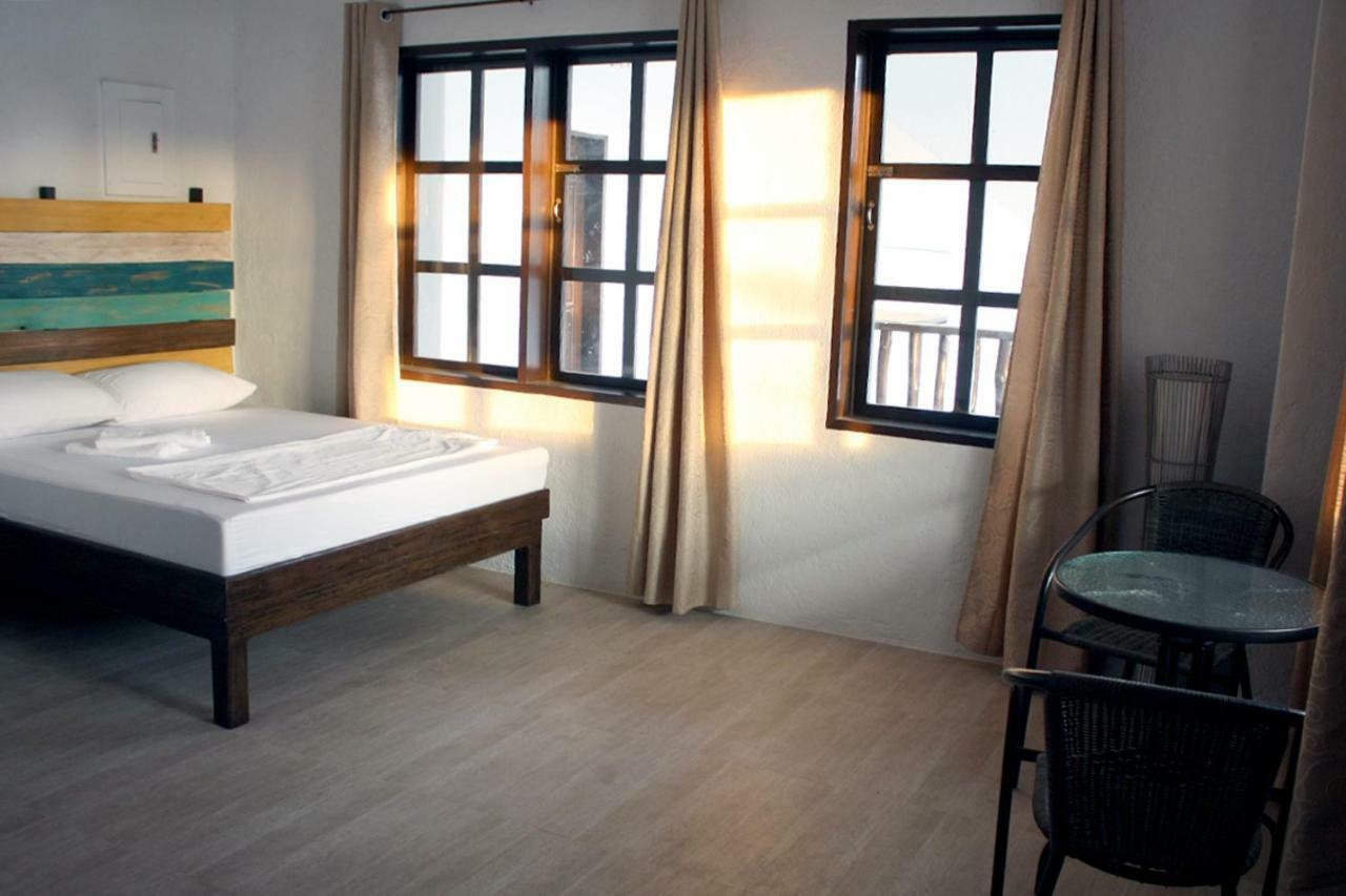 Sentro Suites Siargao General Luna  Esterno foto